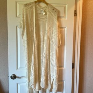 NWT Aerie Long Knit Cream Vest, Size O/S
